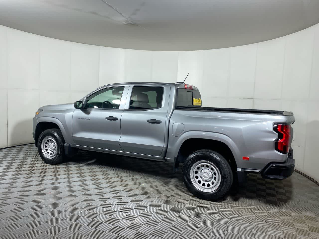 2024 Chevrolet Colorado Work Truck photo 4