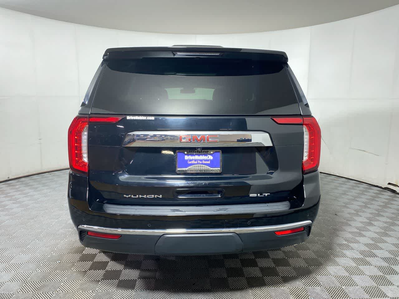 2023 Gmc Yukon SLT photo 3