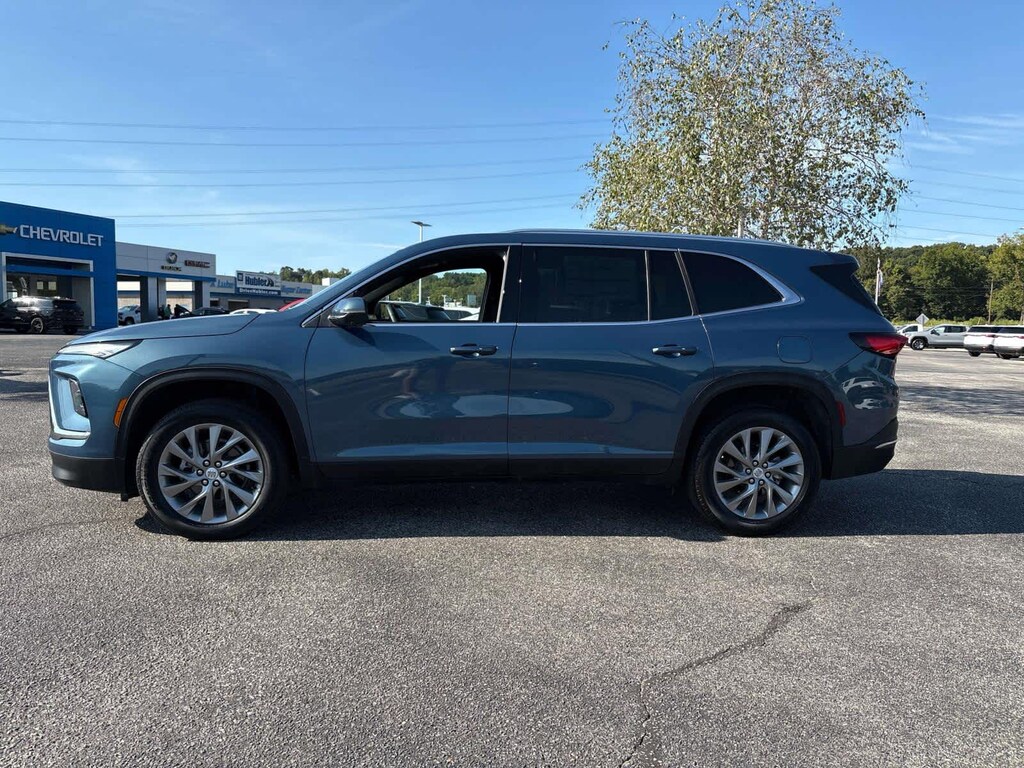 Used 2025 Buick Enclave Preferred SUV