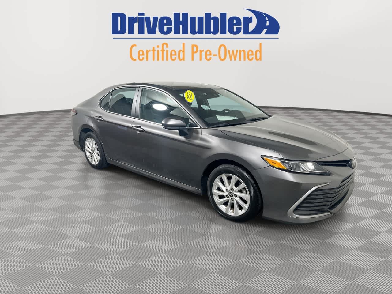 2023 Toyota Camry LE photo 2