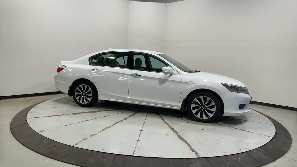 Used 2014 Honda Accord Hybrid Sedan