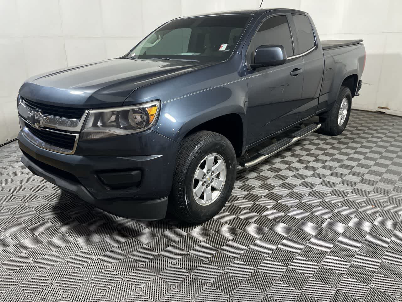 2019 Chevrolet Colorado Work Truck photo 3