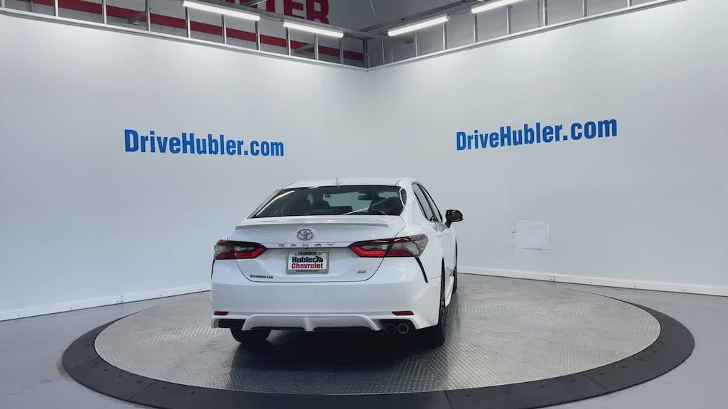 Used 2022 Toyota Camry SE Sedan