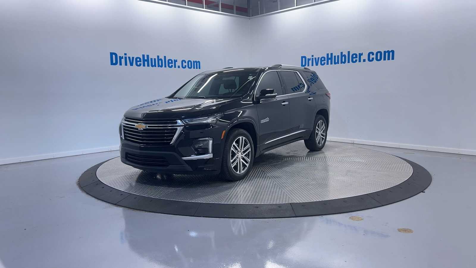 2023 Chevrolet Traverse High Country photo 3