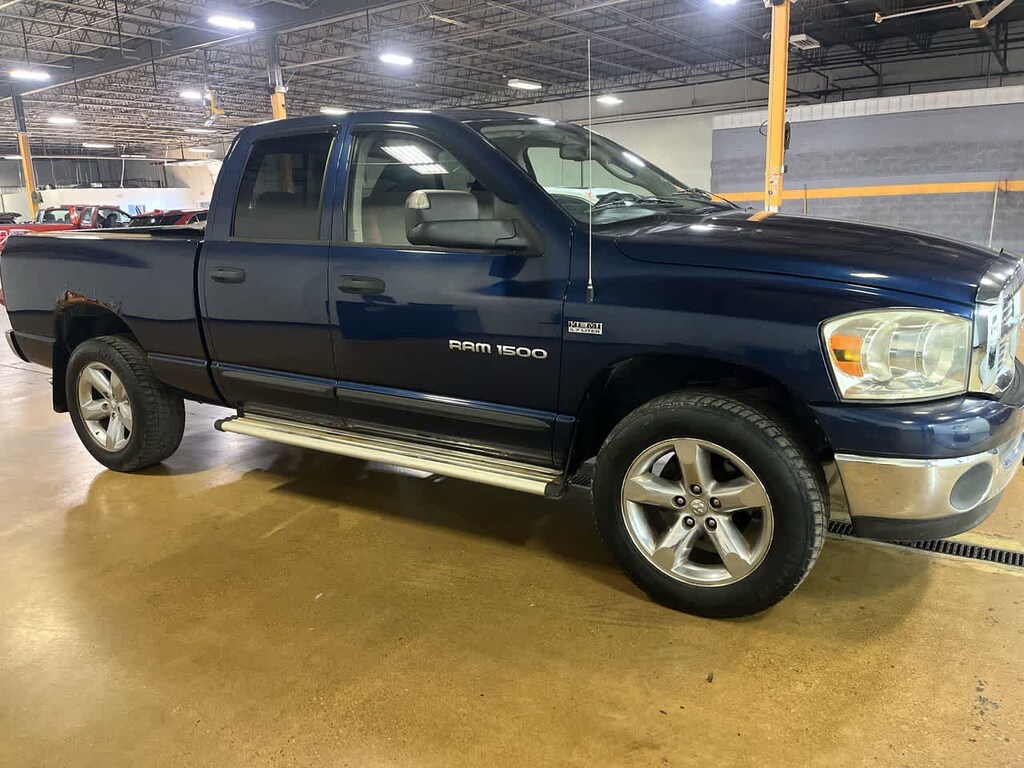 Used 2007 Dodge Ram 1500 SLT 4WD Quad Cab 140.5 Truck Quad Cab