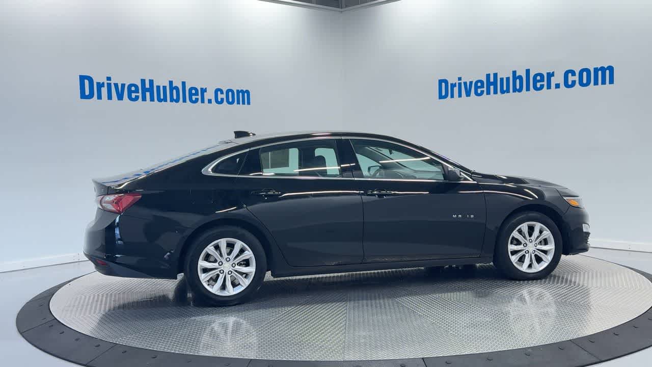 2022 Chevrolet Malibu 1LT photo 4