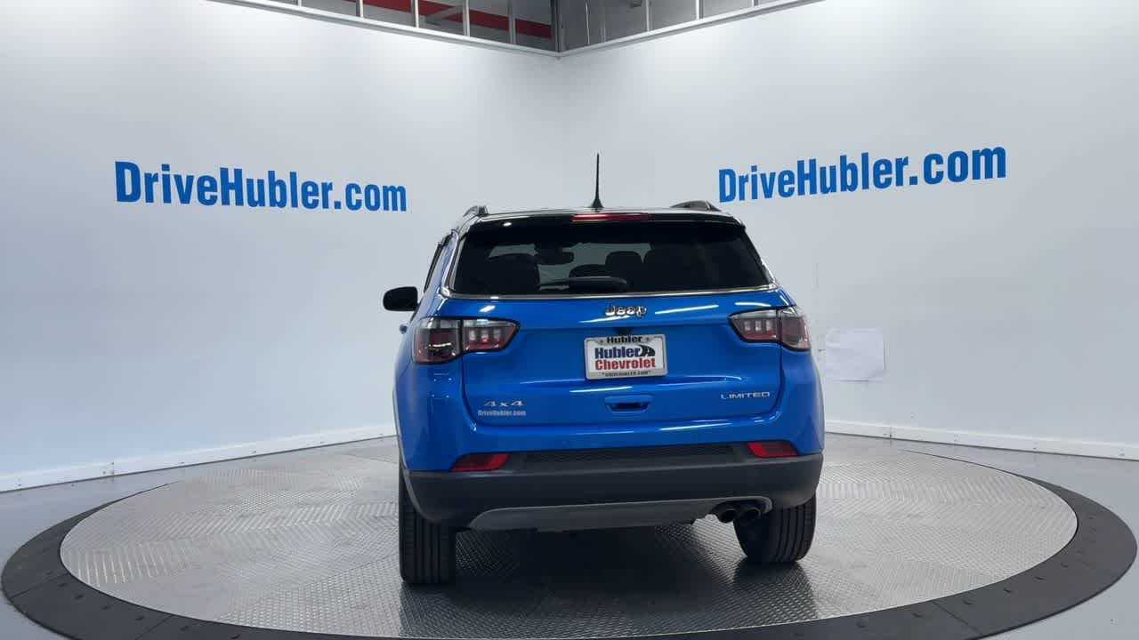 2022 Jeep Compass Limited photo 2