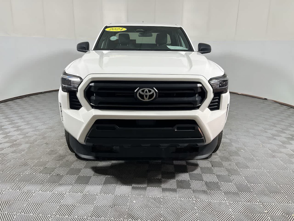 Used 2024 Toyota Tacoma SR Xtracab 6 Bed AT (GS) Truck XtraCab