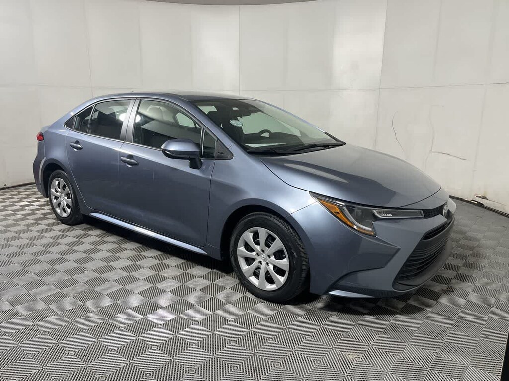 Used 2023 Toyota Corolla LE Sedan