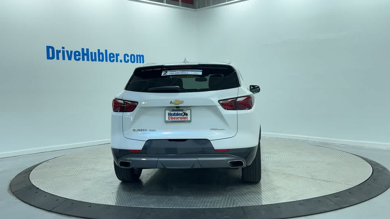 2022 Chevrolet Blazer Premier photo 2