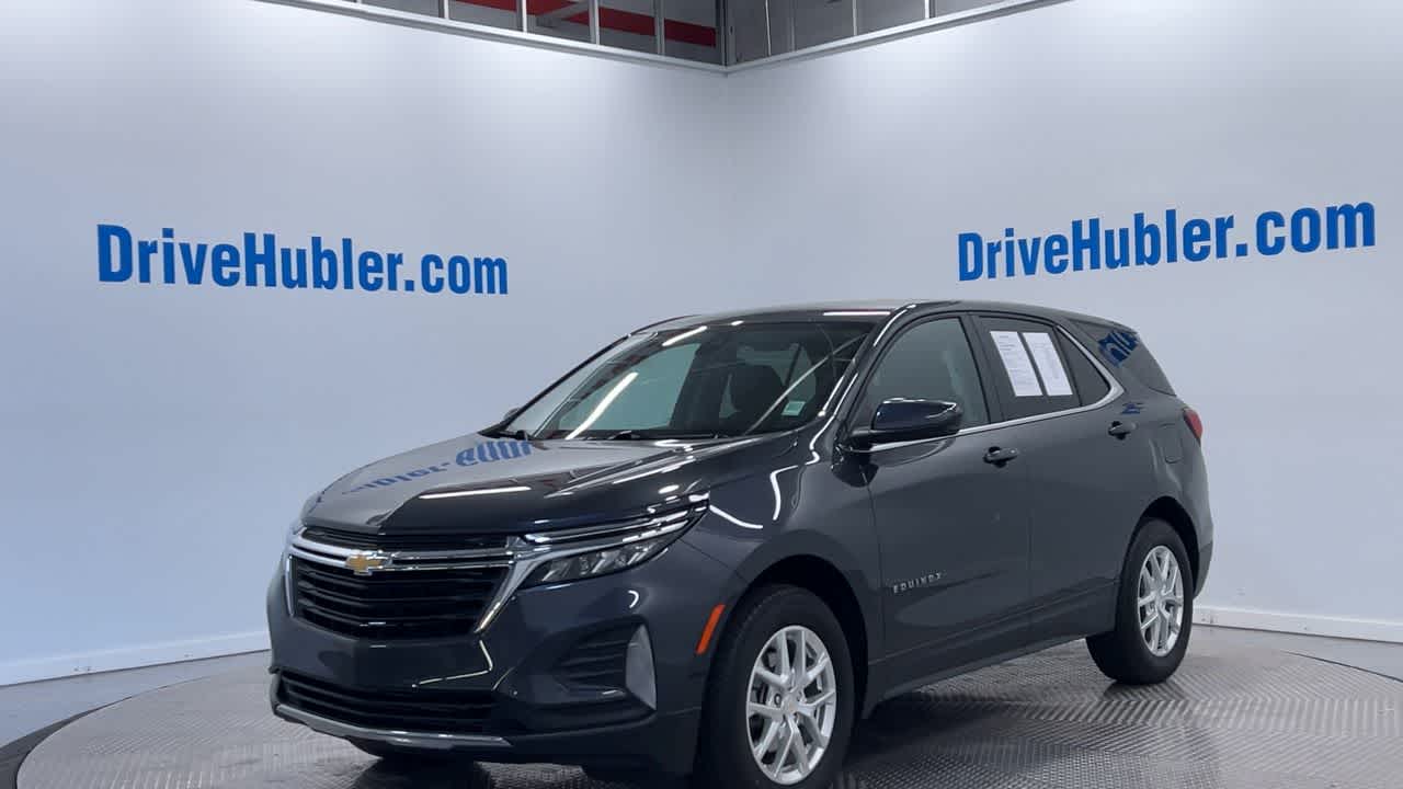 2022 Chevrolet Equinox LT photo 3