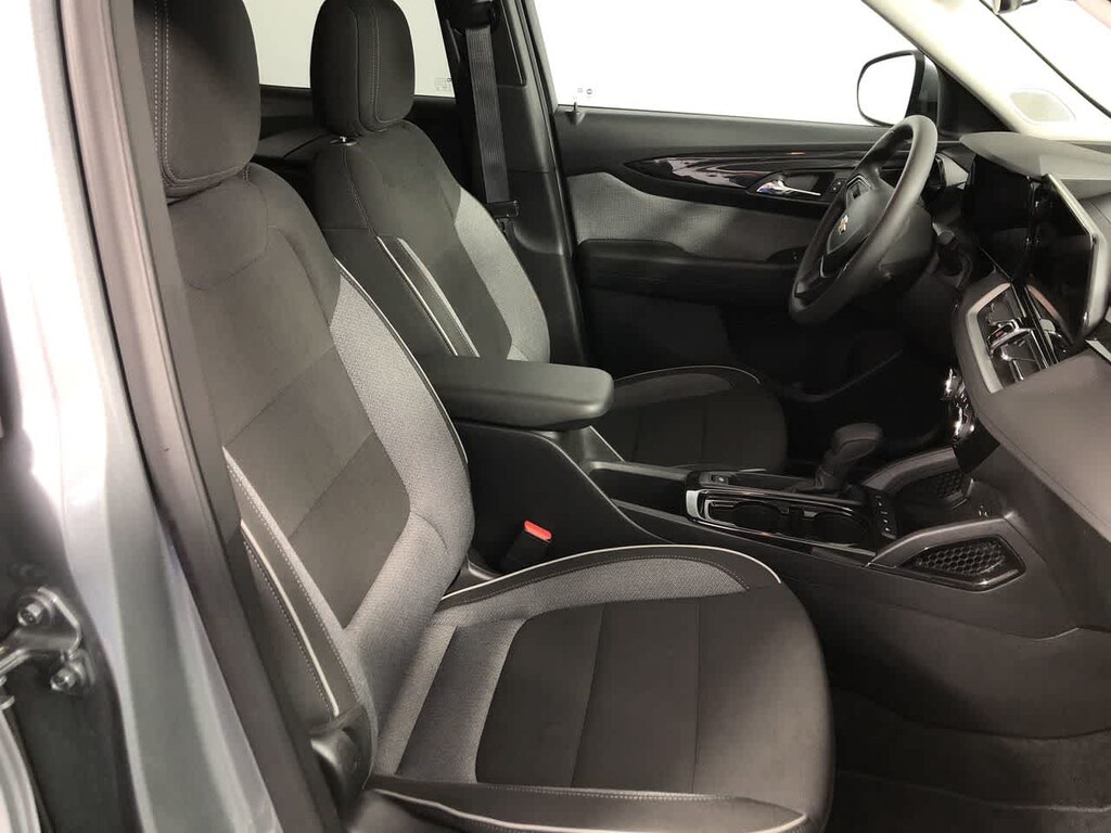 Used 2025 Chevrolet Trailblazer LT SUV