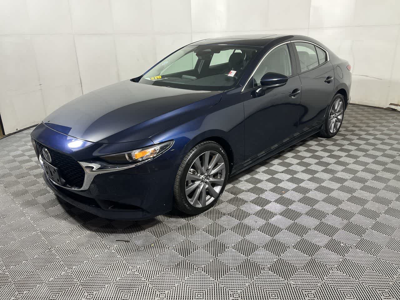 2024 Mazda Mazda3 2.5 s Preferred photo 4