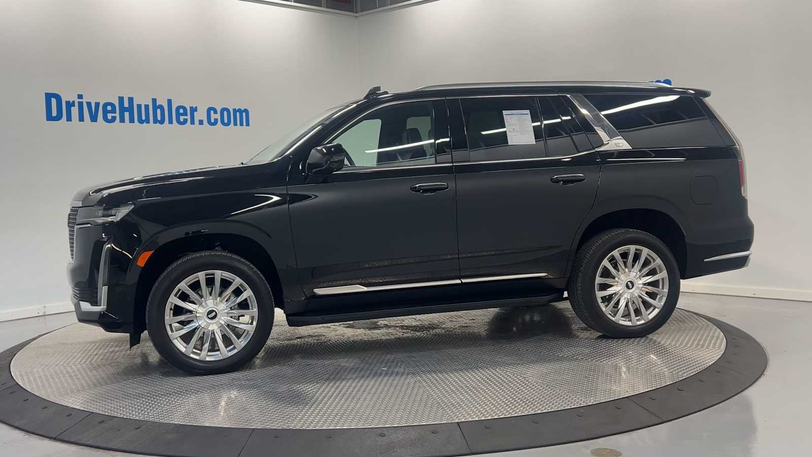 2023 Cadillac Escalade Premium Luxury photo 4