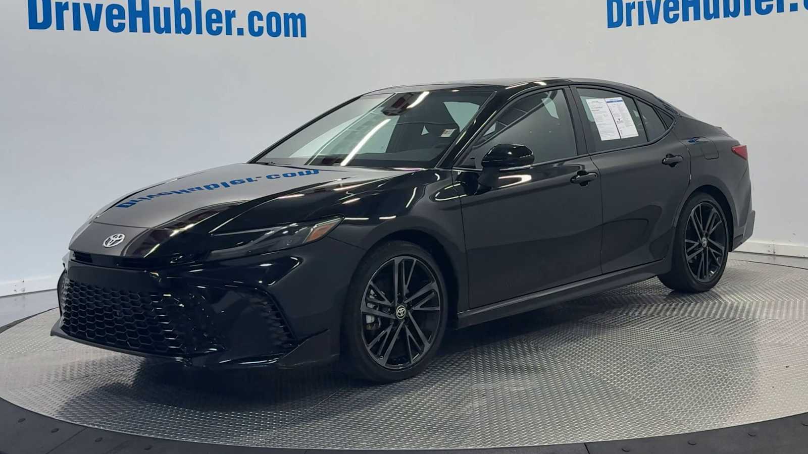 2025 Toyota Camry XSE photo 4