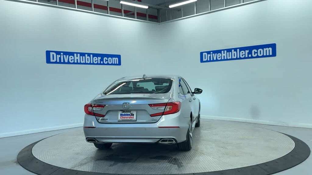 Used 2019 Honda Accord Touring 2.0T Sedan