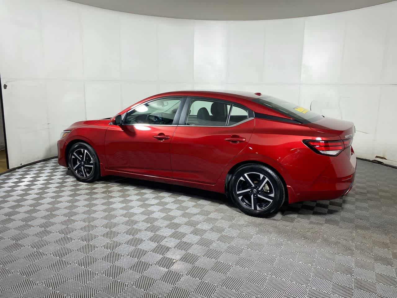 2024 Nissan Sentra SV photo 4