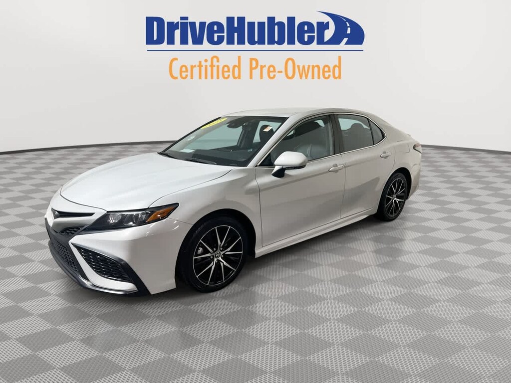 Used 2023 Toyota Camry SE Sedan