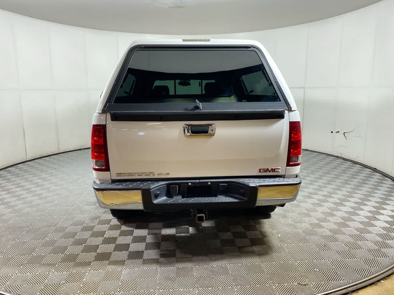 2013 Gmc Sierra 1500 SLE photo 2