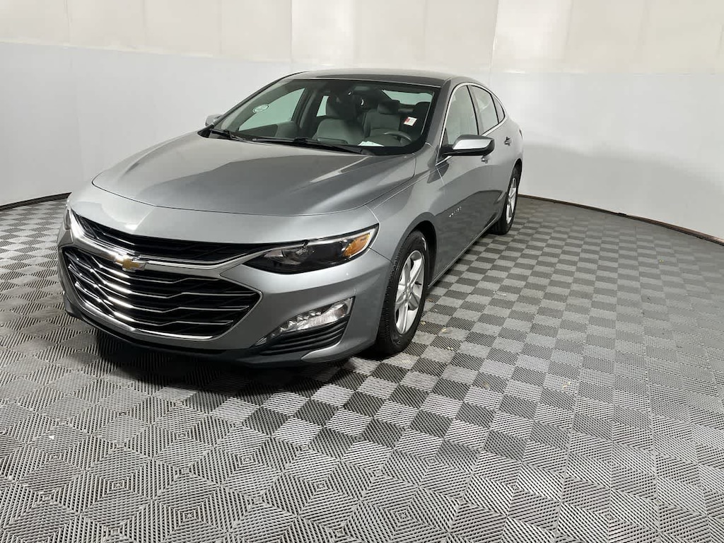 Used 2024 Chevrolet Malibu LT Sedan
