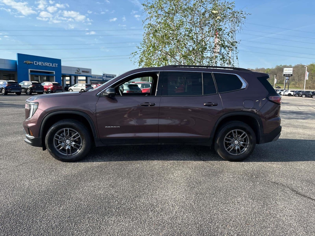 Used 2025 GMC Acadia FWD Elevation SUV