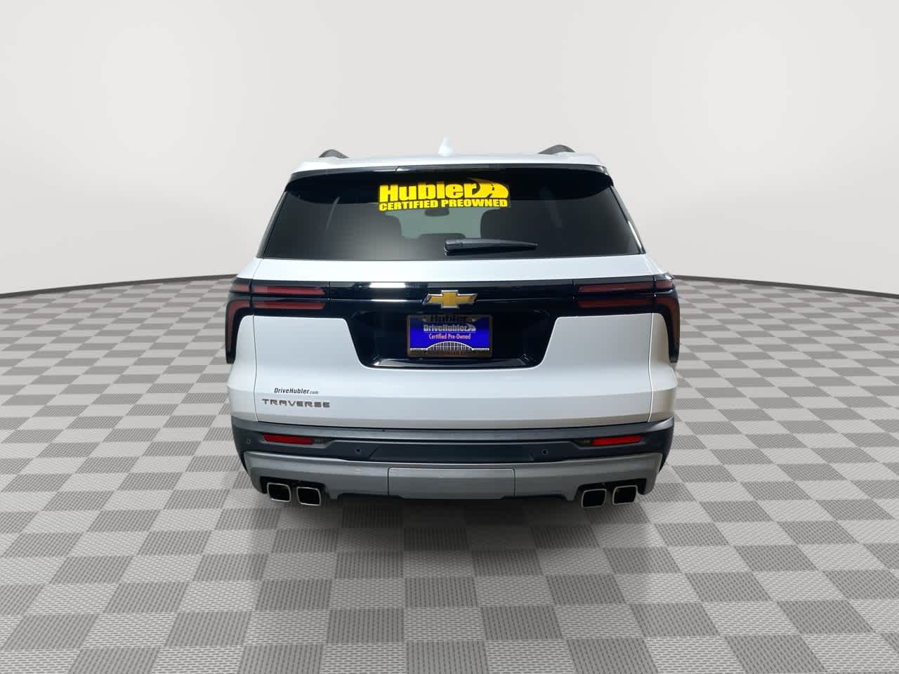 2025 Chevrolet Traverse photo 3