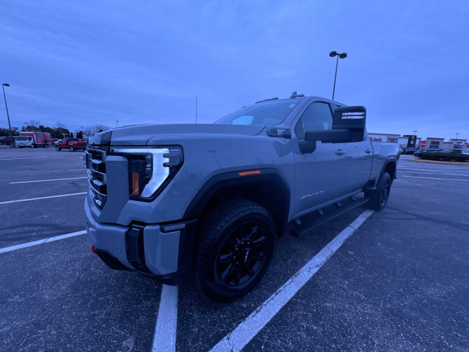 2024 Gmc Sierra HD AT4 photo 4