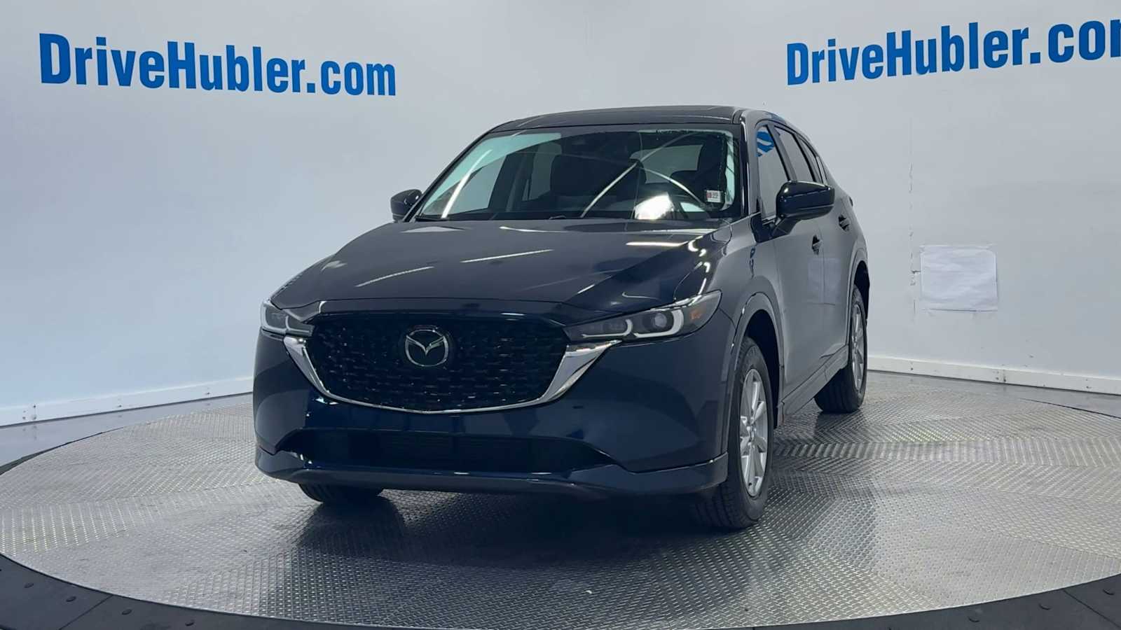 2024 Mazda CX-5 2.5 S Preferred photo 2
