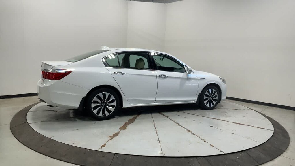 Used 2014 Honda Accord Hybrid Sedan