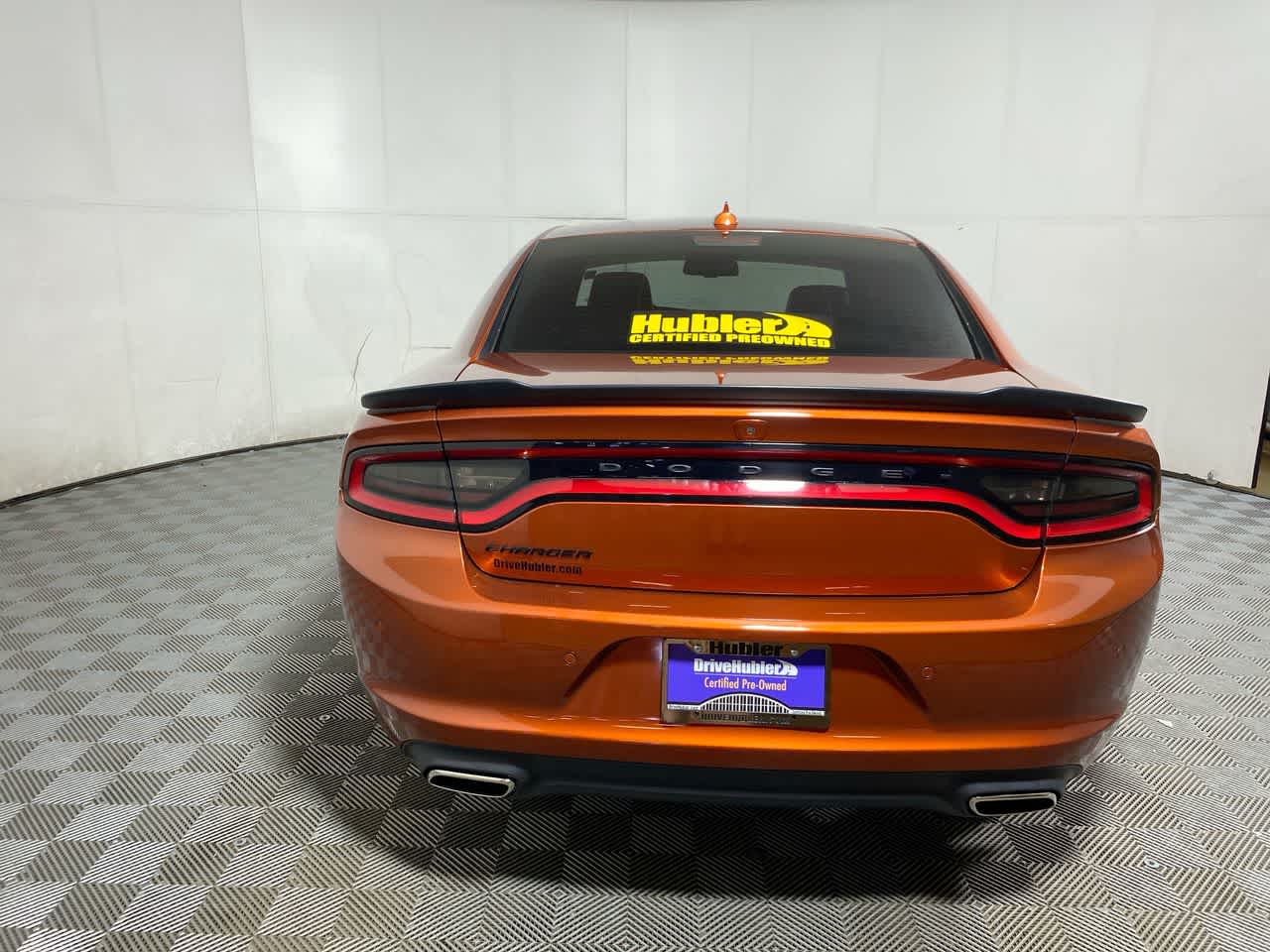 2020 Dodge Charger SXT photo 3