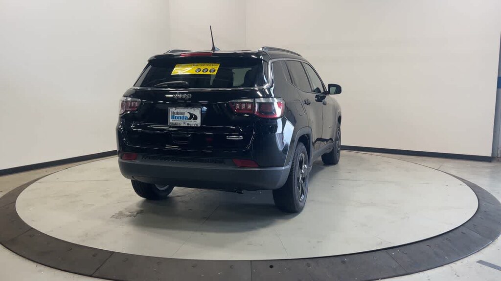 Used 2019 Jeep Compass Latitude SUV