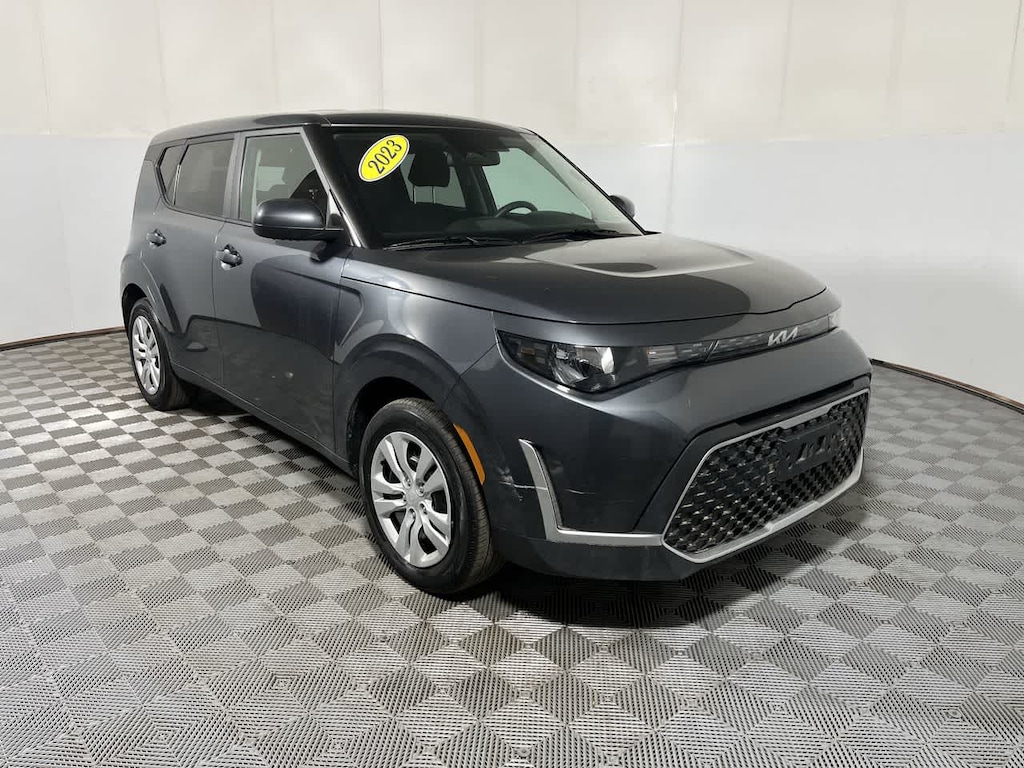 Used 2023 Kia Soul LX Hatchback