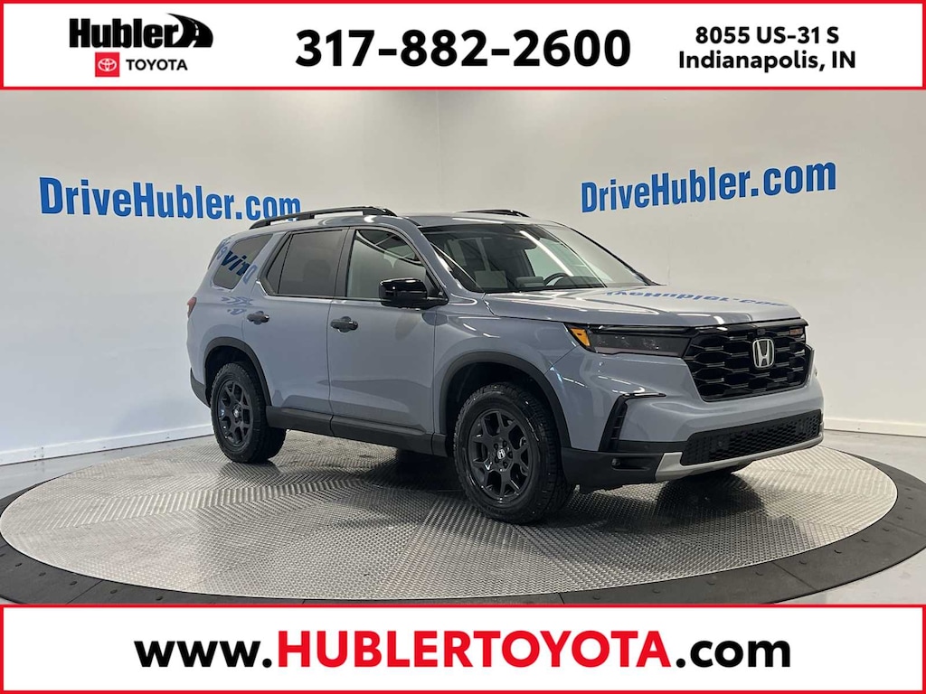 Used 2024 Honda Pilot TrailSport SUV