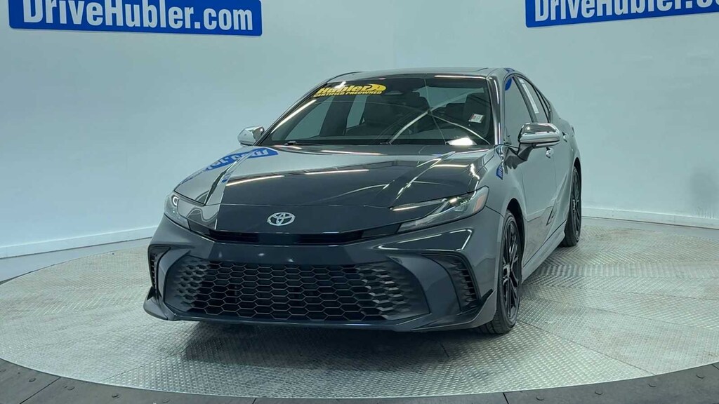 Used 2025 Toyota Camry SE Sedan