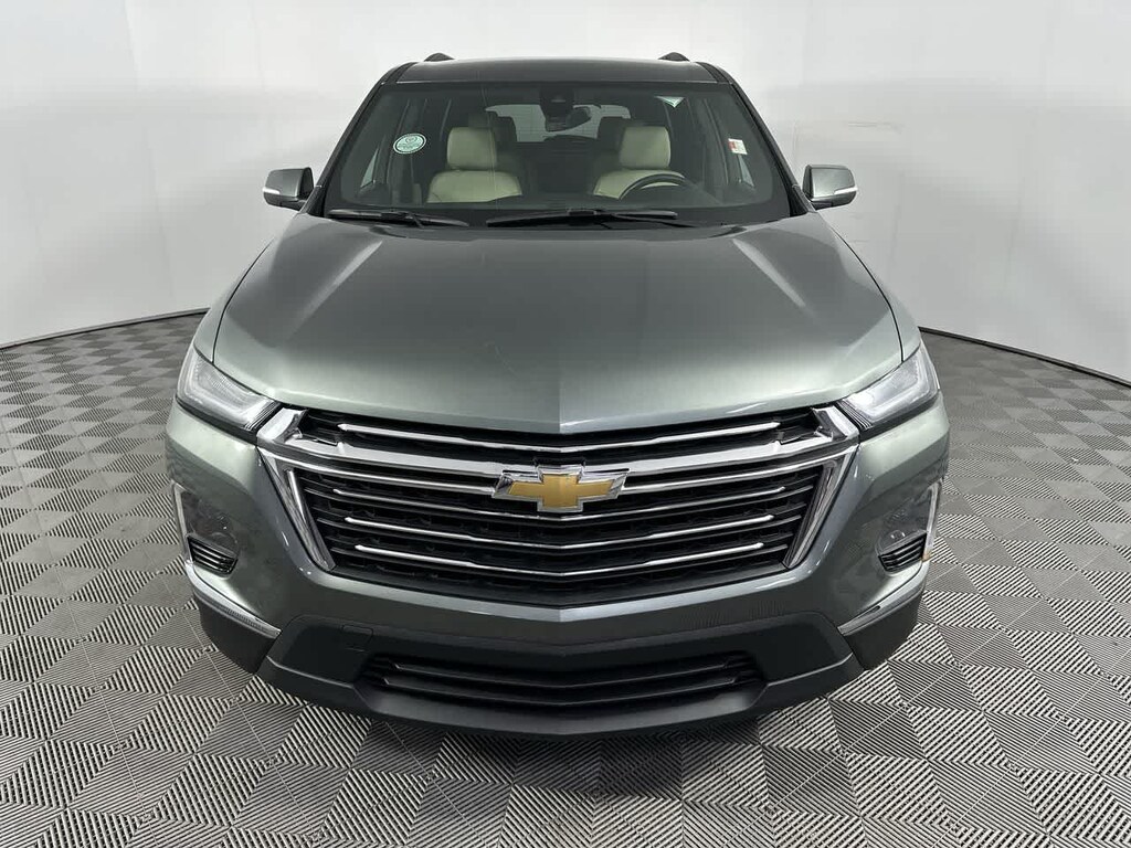 Used 2023 Chevrolet Traverse LT Leather SUV