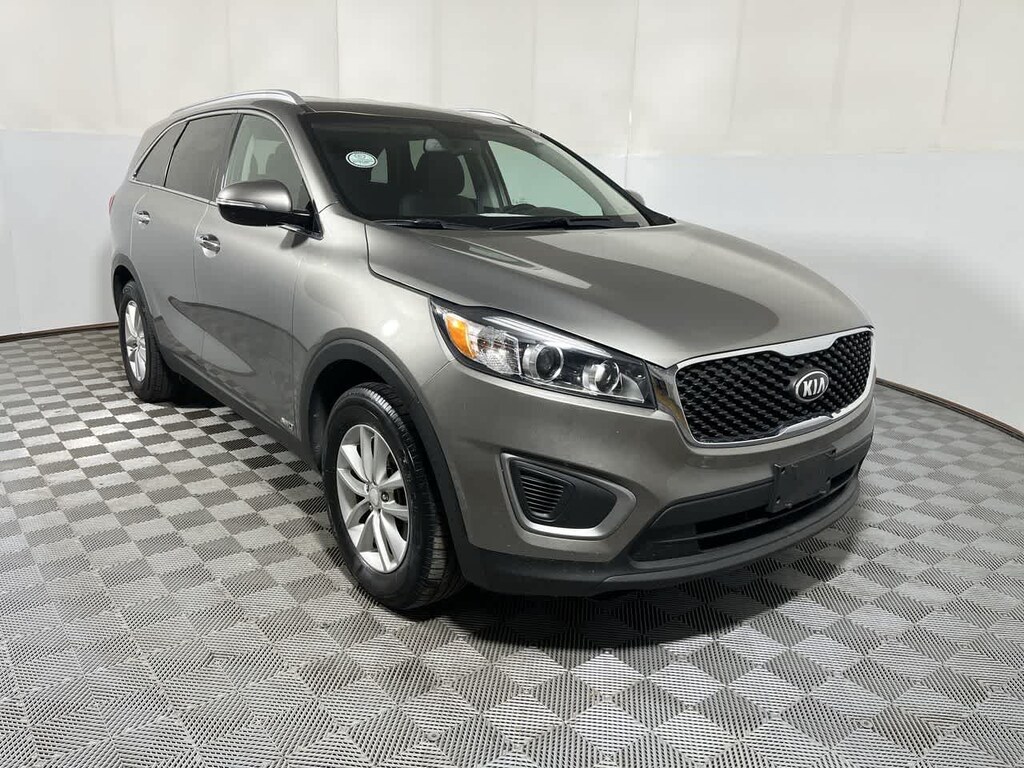 Used 2016 Kia Sorento LX SUV