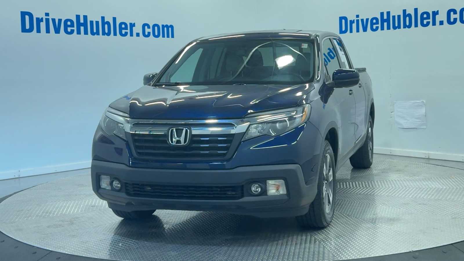 2019 Honda Ridgeline RTL-T photo 3