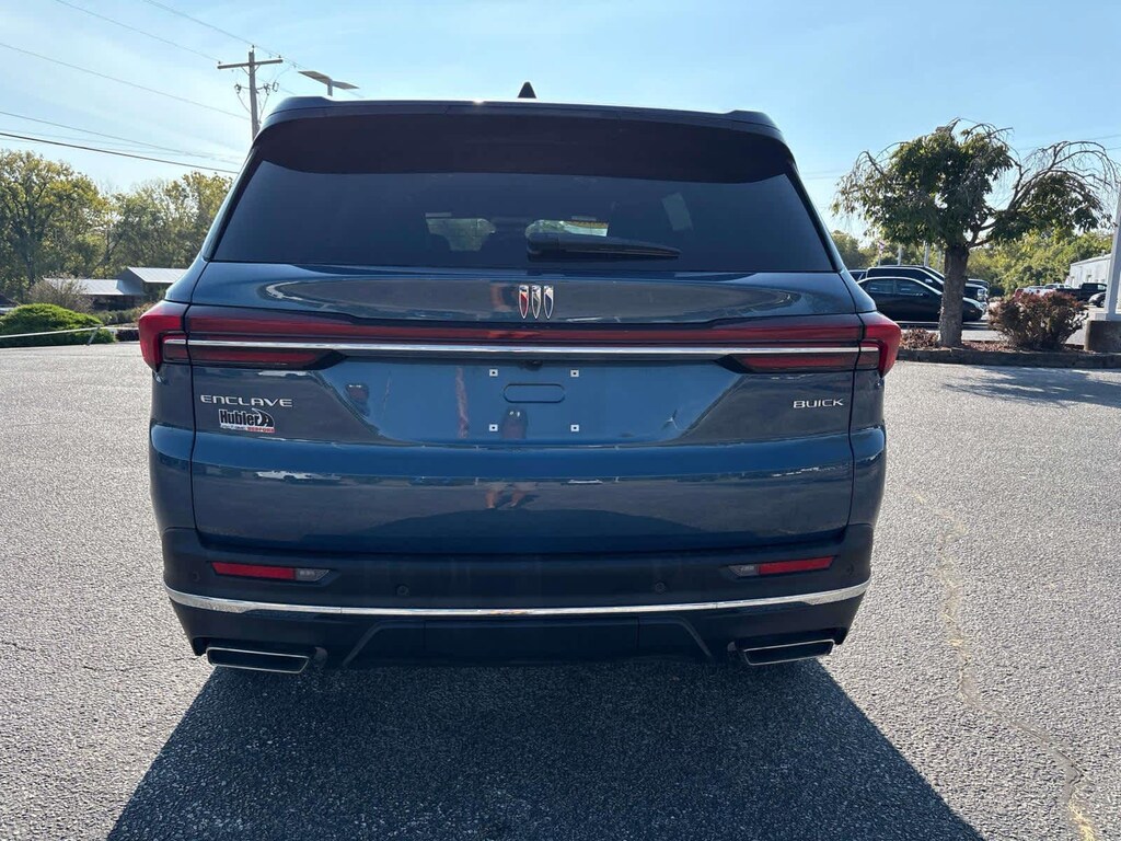 Used 2025 Buick Enclave Preferred SUV