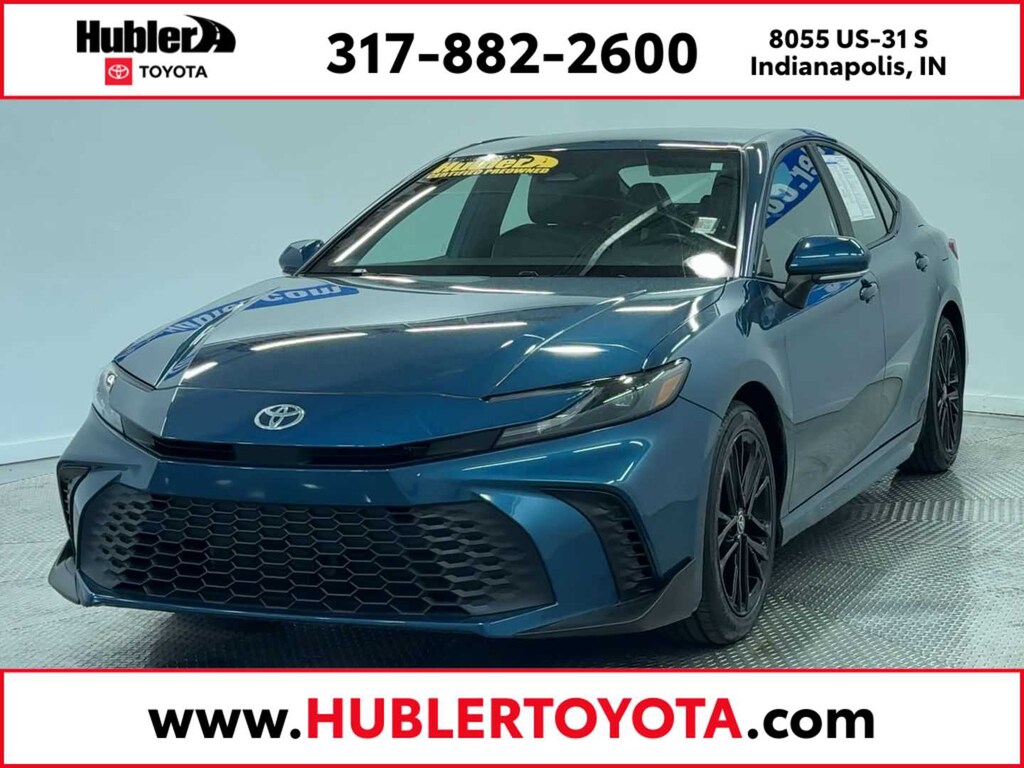 Used 2025 Toyota Camry SE Sedan