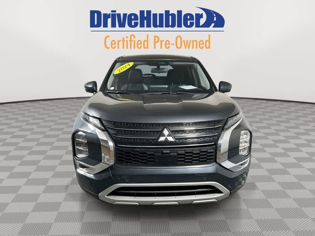 Used 2024 Mitsubishi Outlander SE SUV