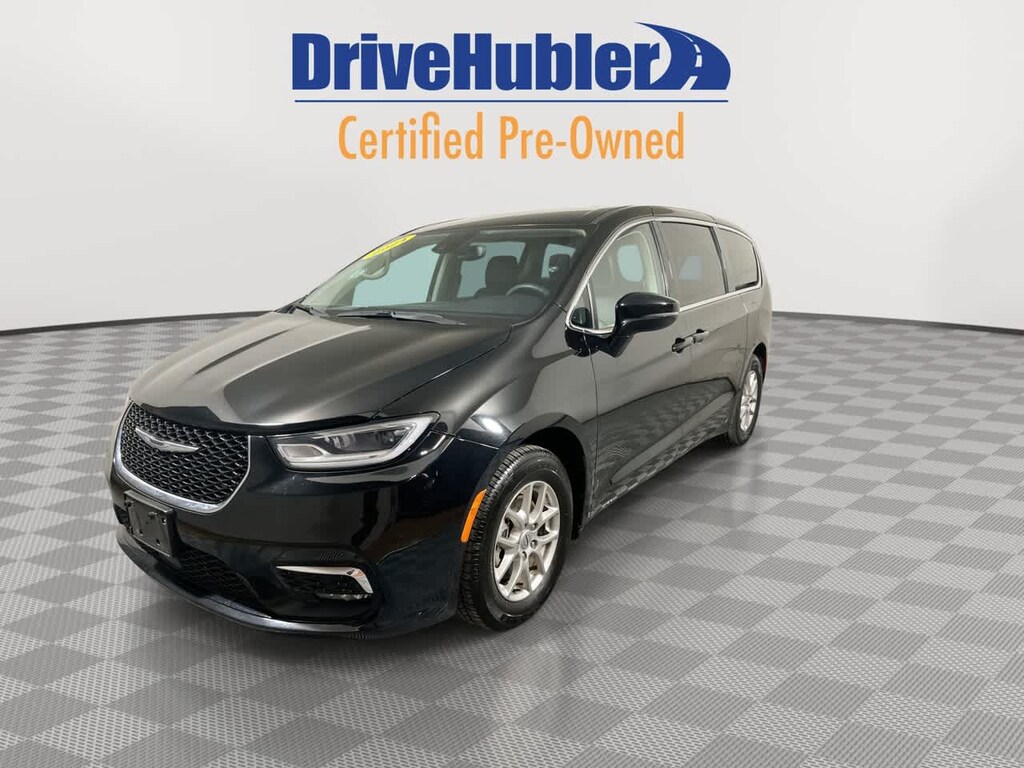 Used 2024 Chrysler Pacifica Touring L Van Passenger Van