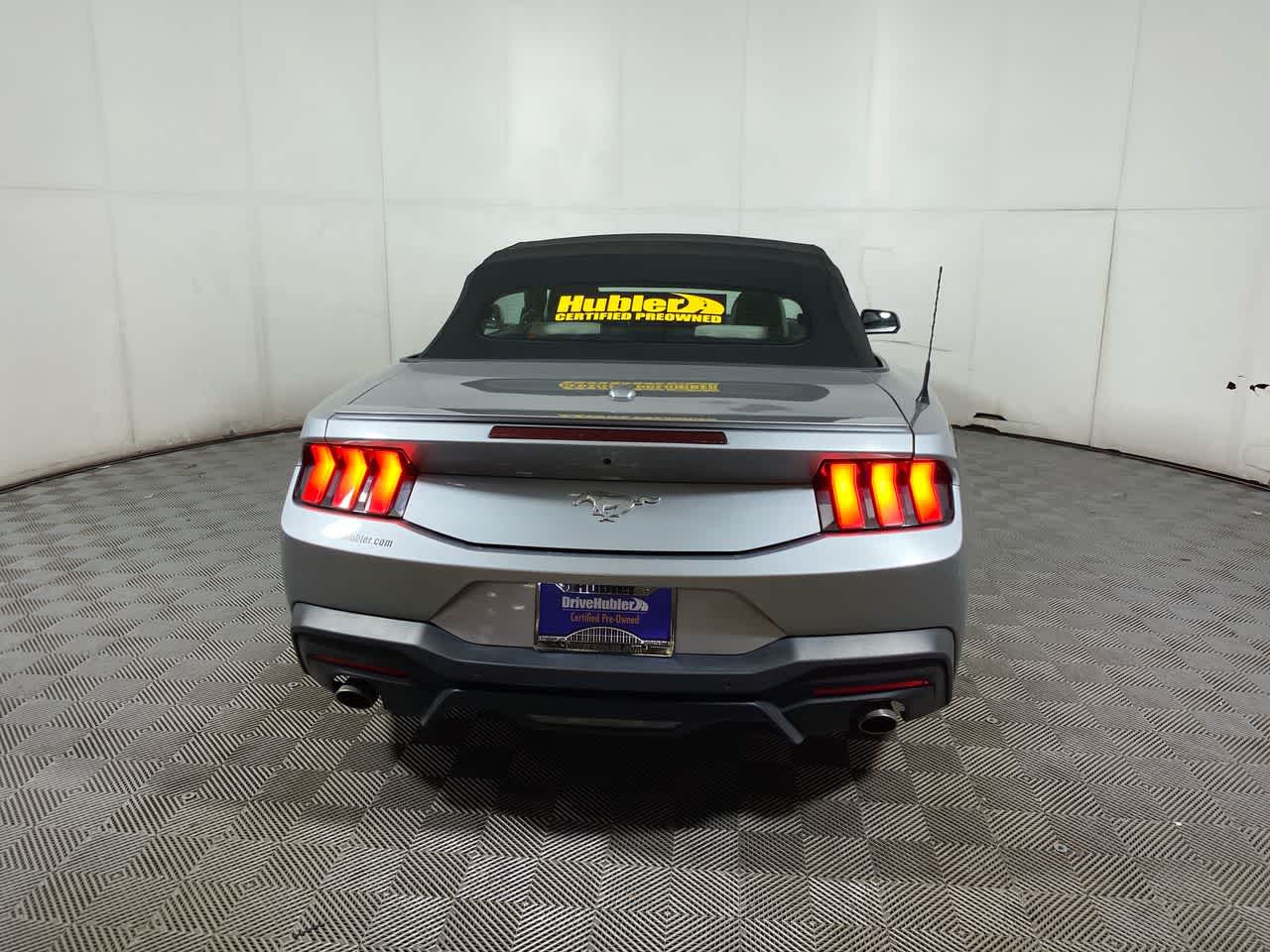 2024 Ford Mustang EcoBoost Premium Convertible photo 3