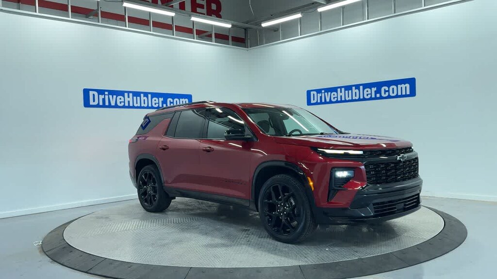 Used 2024 Chevrolet Traverse FWD RS SUV