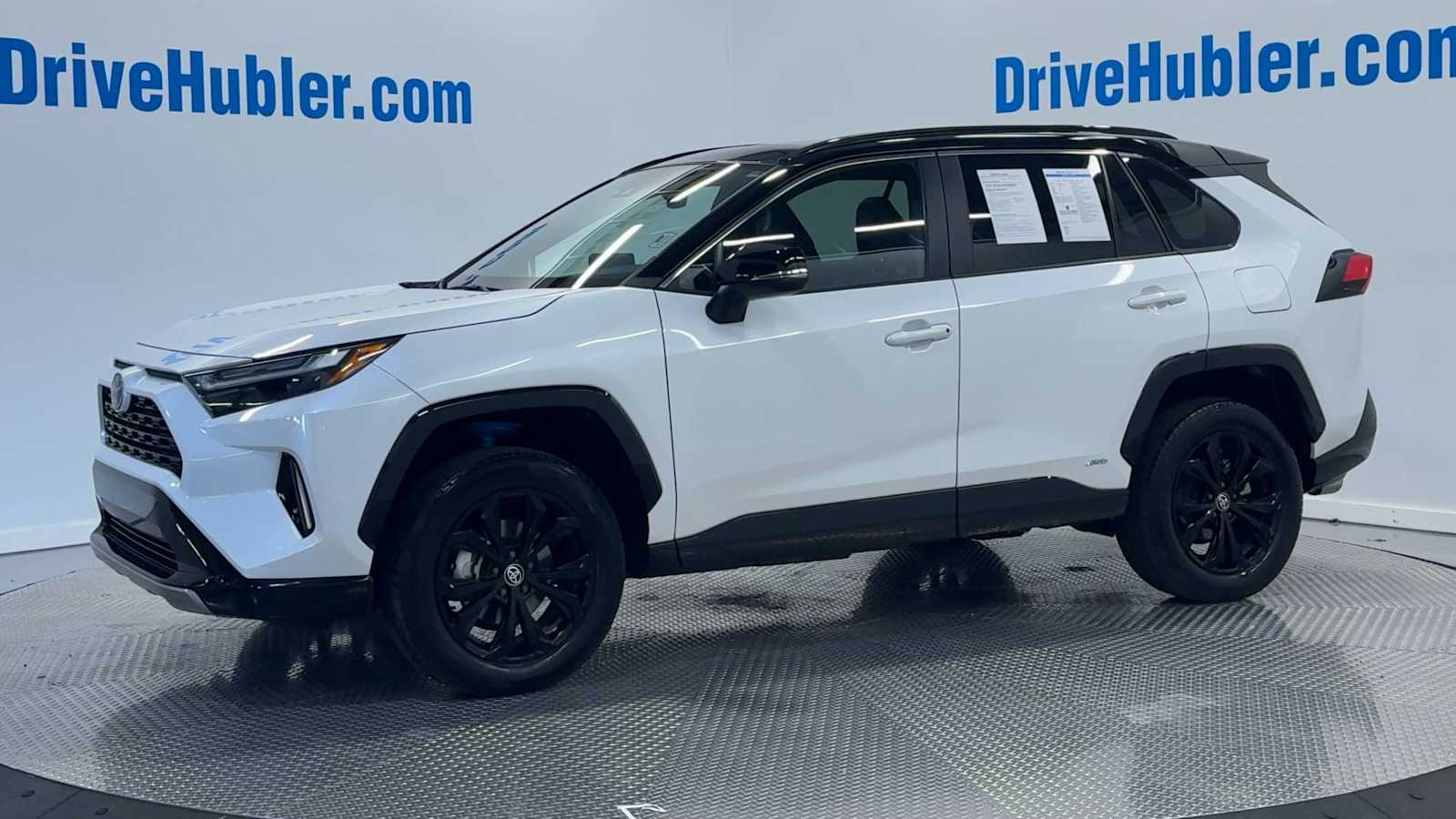 2023 Toyota RAV4 Hybrid XSE photo 4