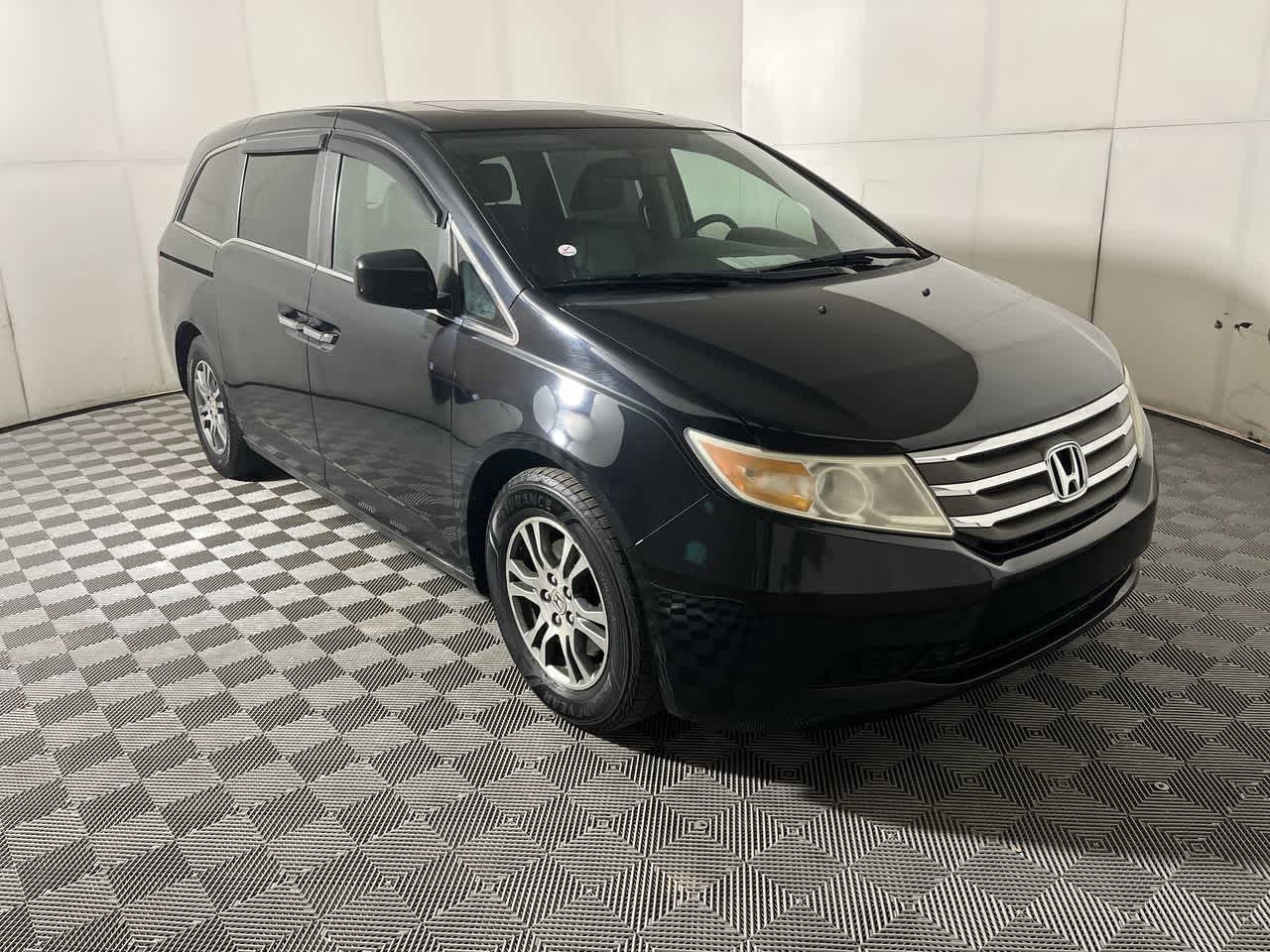 2013 Honda Odyssey EX-L photo 2