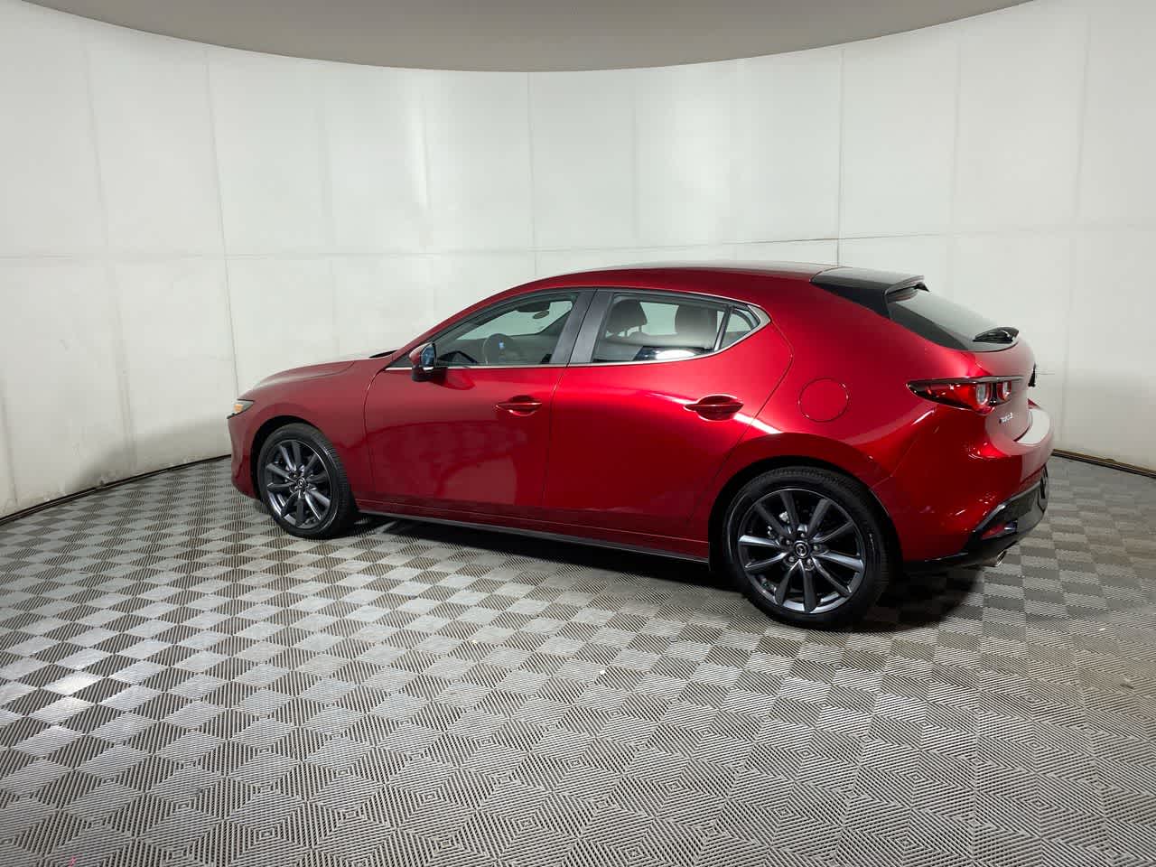 2025 Mazda Mazda3 Hatchback 2.5 s Preferred photo 4
