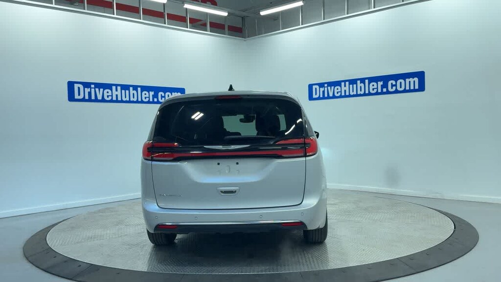 Used 2024 Chrysler Pacifica Touring L Van Passenger Van