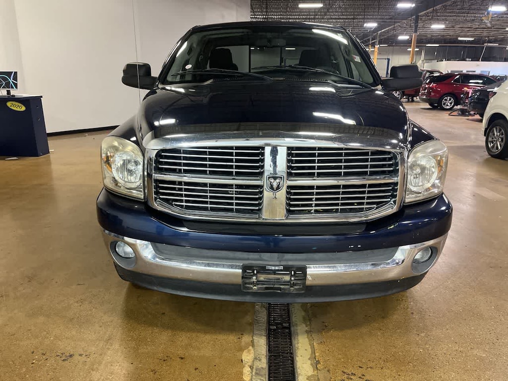 Used 2007 Dodge Ram 1500 SLT 4WD Quad Cab 140.5 Truck Quad Cab