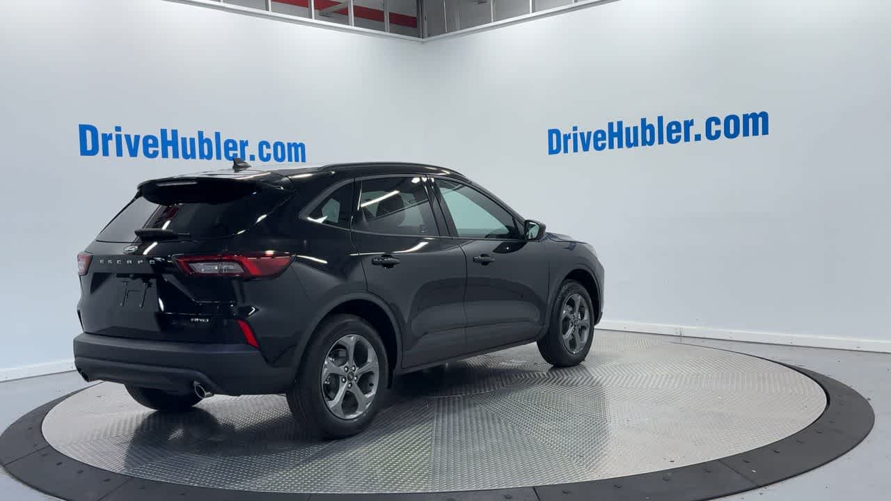 2025 Ford Escape ST-Line photo 2