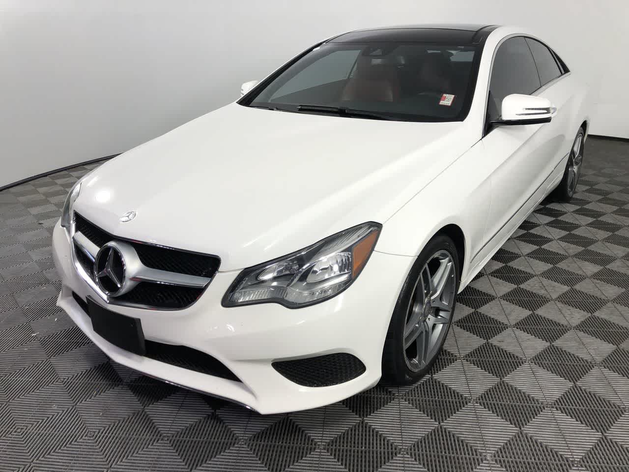 2015 Mercedes Benz E 400 Coupe photo 3